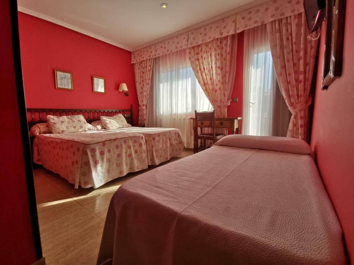 Hotel Pipo Sanxenxo Exterior photo